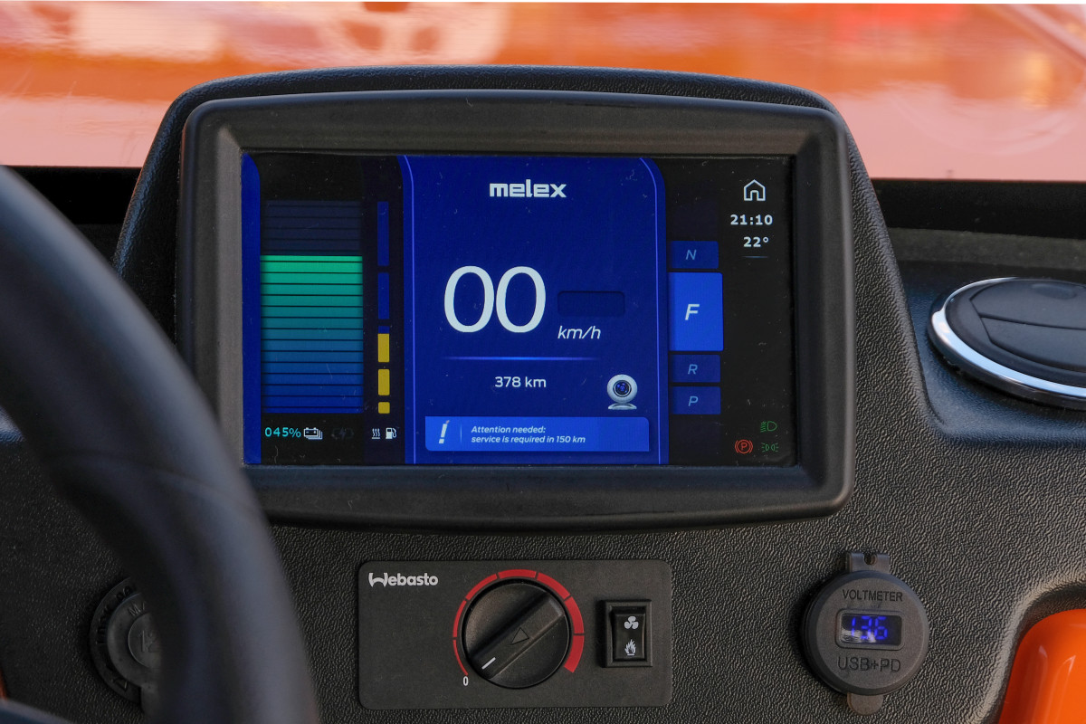 DSCF4756 0005 DSCF4826