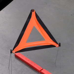 Warning Triangle n502